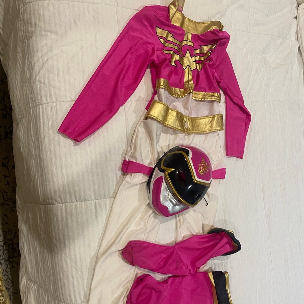 Costume